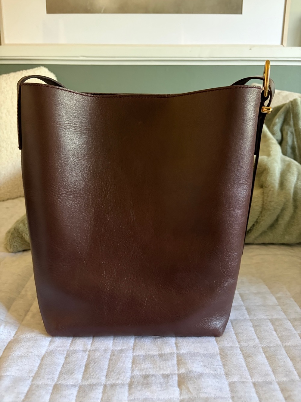 Madewell Essential Bucket Tote - Picture 6 of 6
